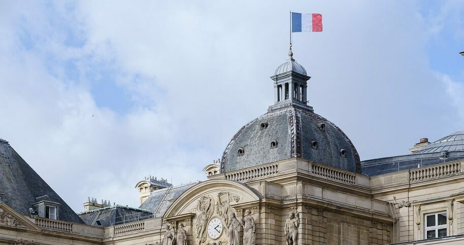 Lire la suite à propos de l’article Énergie : le Sénat adopte sa propre loi de programmation, avec le soutien du gouvernement